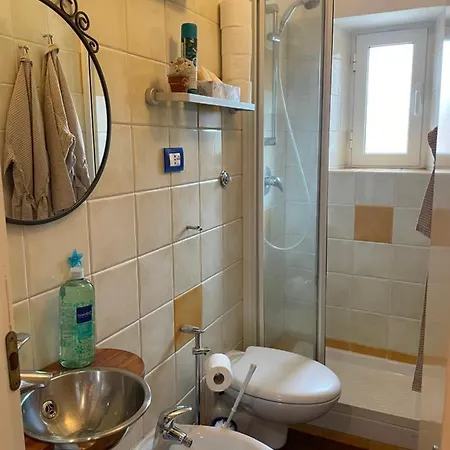 Little Nest * לה ספציה